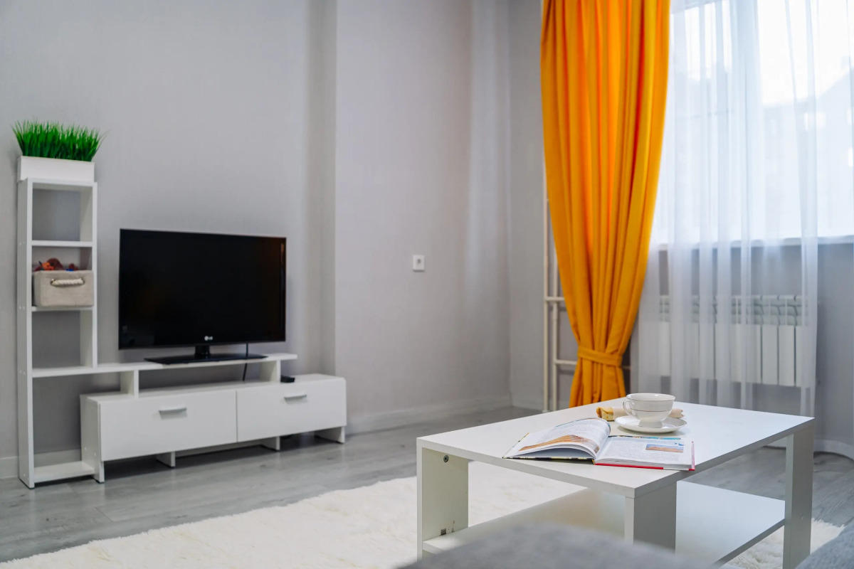 Квартира Трёхкомнатная 1-я Веткинская Улица 3