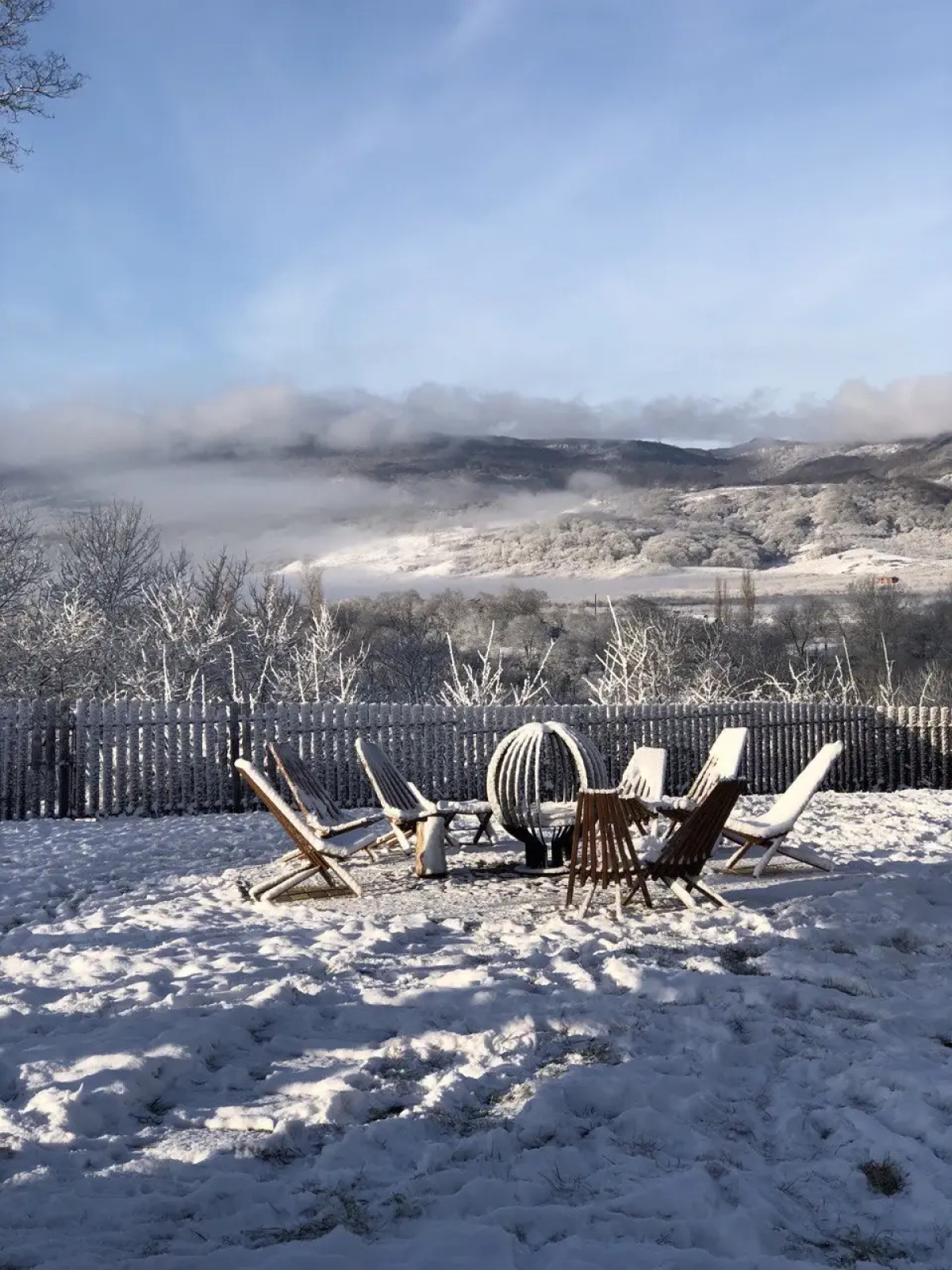 Частный дом часть с 2 спальнями с видом на горы