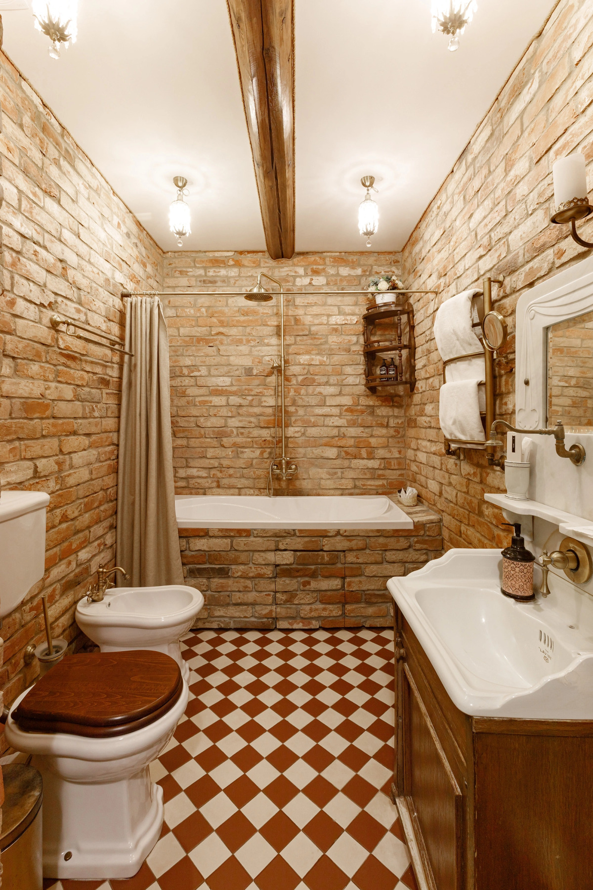 Отель Империал