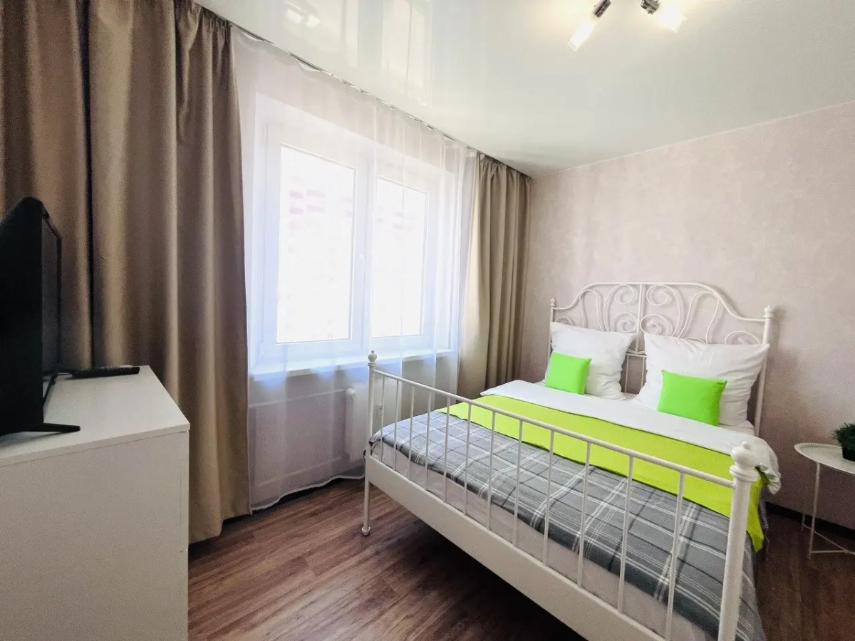 Апартаменты на Андреева 7 ЖК Суворовский