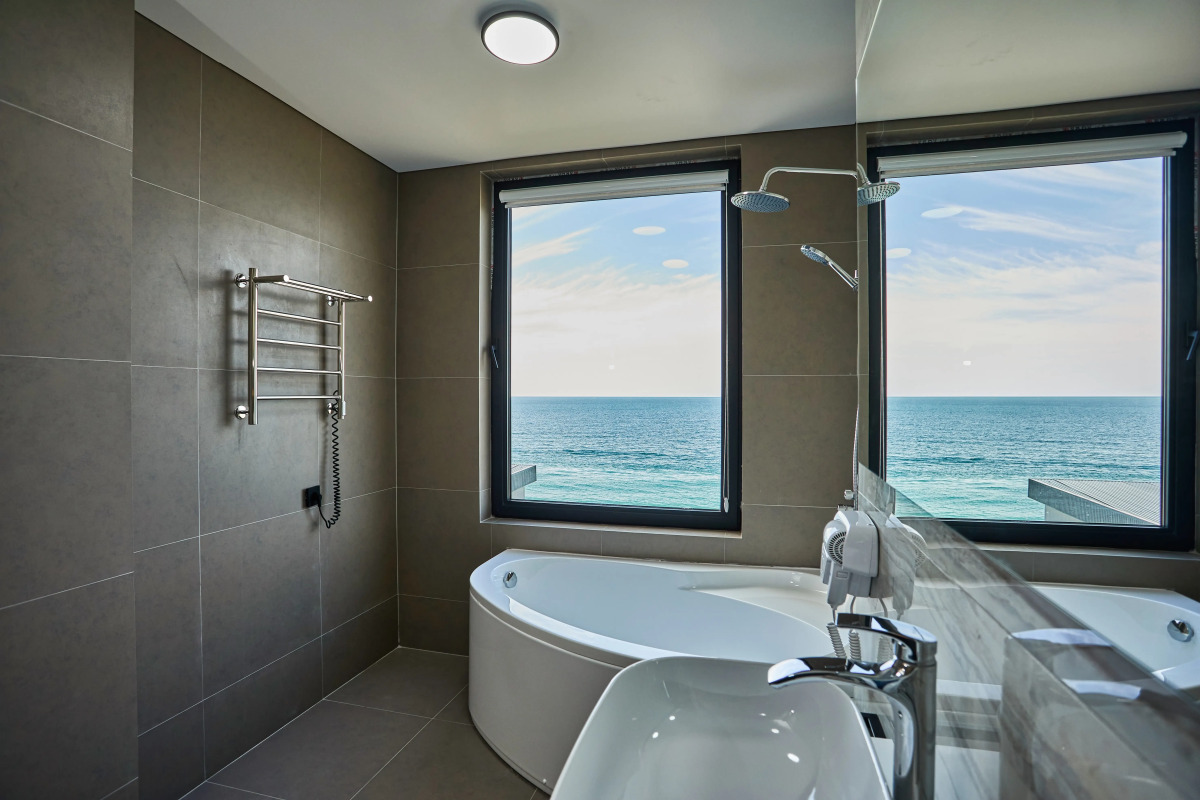 Отель  Берег Святой Софии