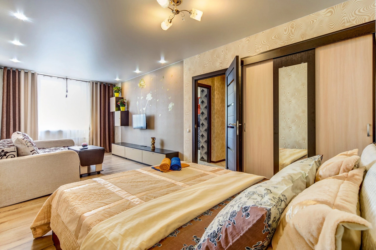 Апартаменты с 1 спальней и балконом