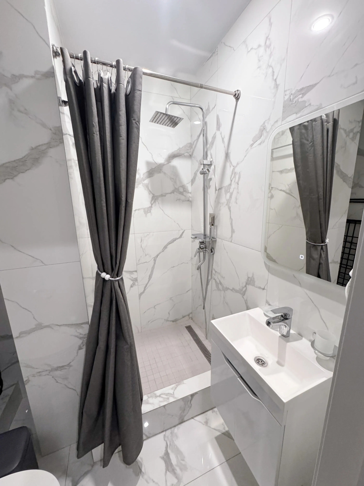 Апартаменты Orange Apart в центре Сочи на Навагинской