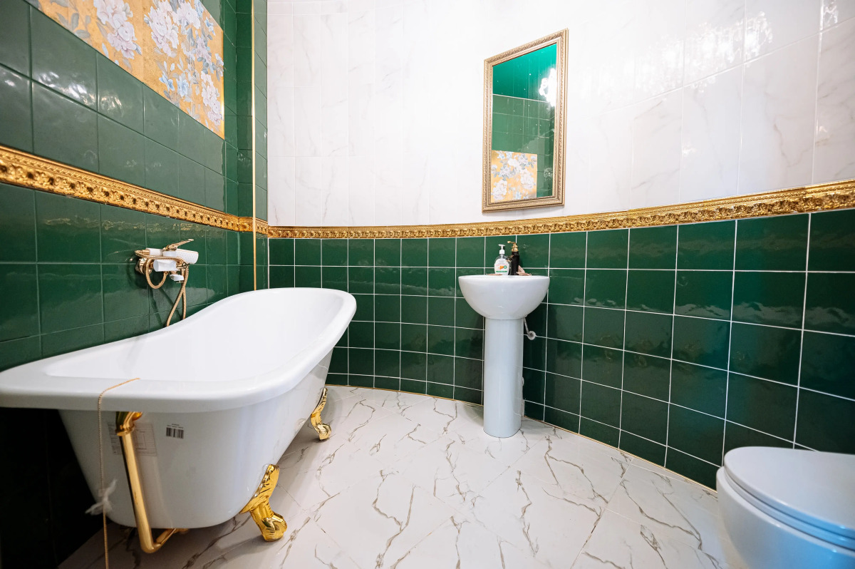 Гостевой Дом Замок в Лесу Пушкинские Горы