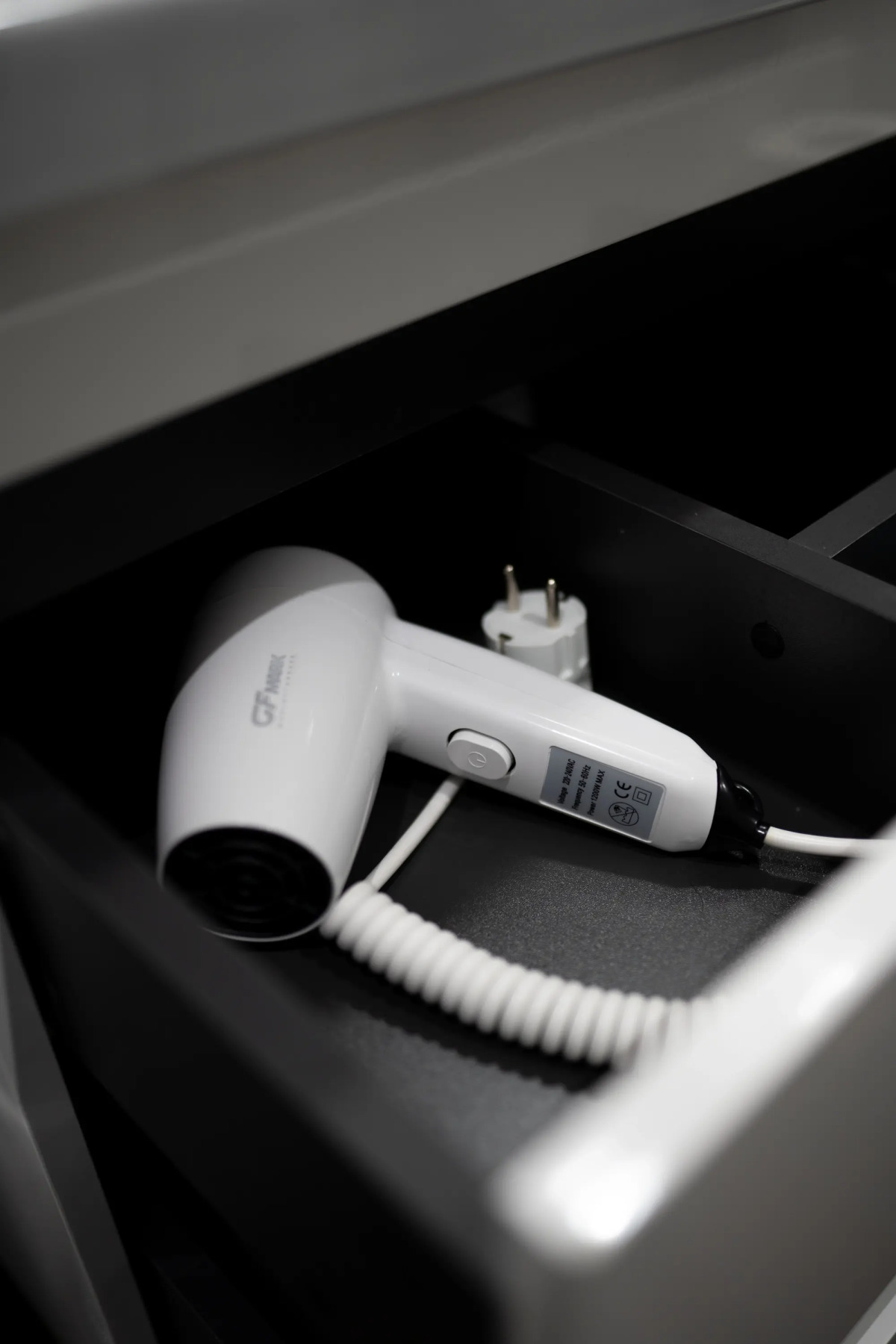 Отель Двенадцать