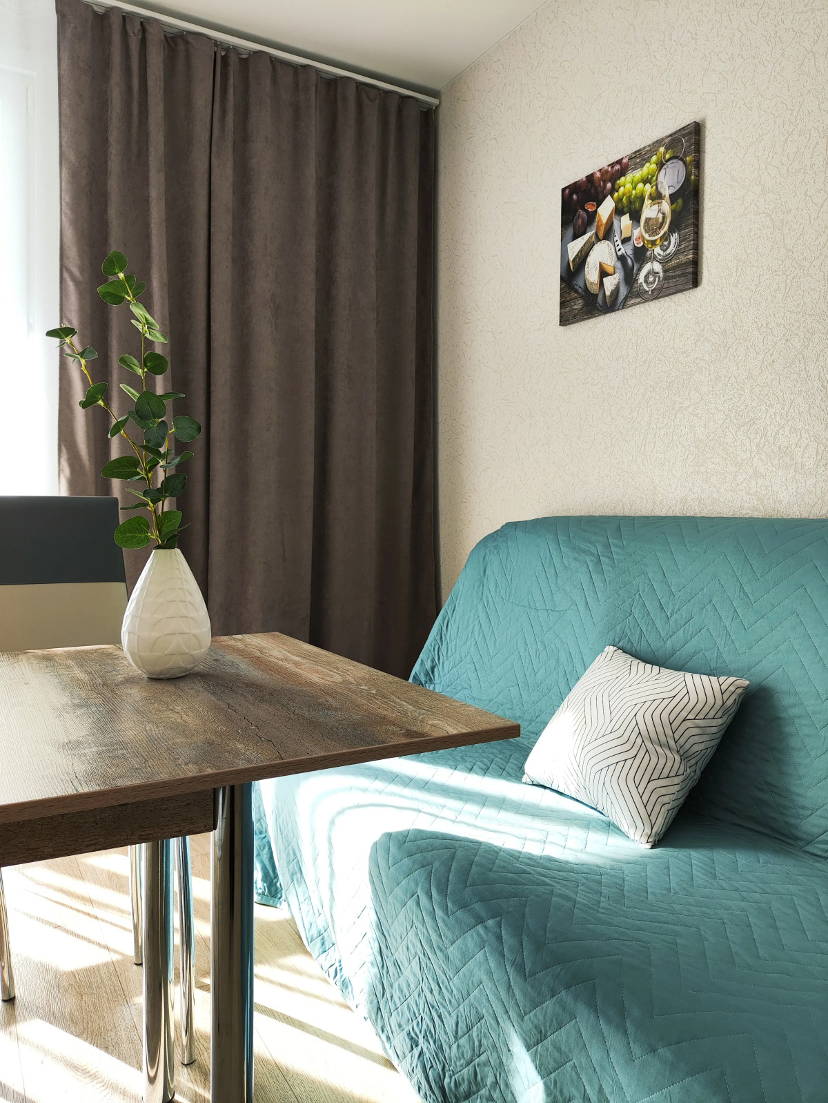 Квартира 2комнатная Левый  Берег у М4 6спал Мест