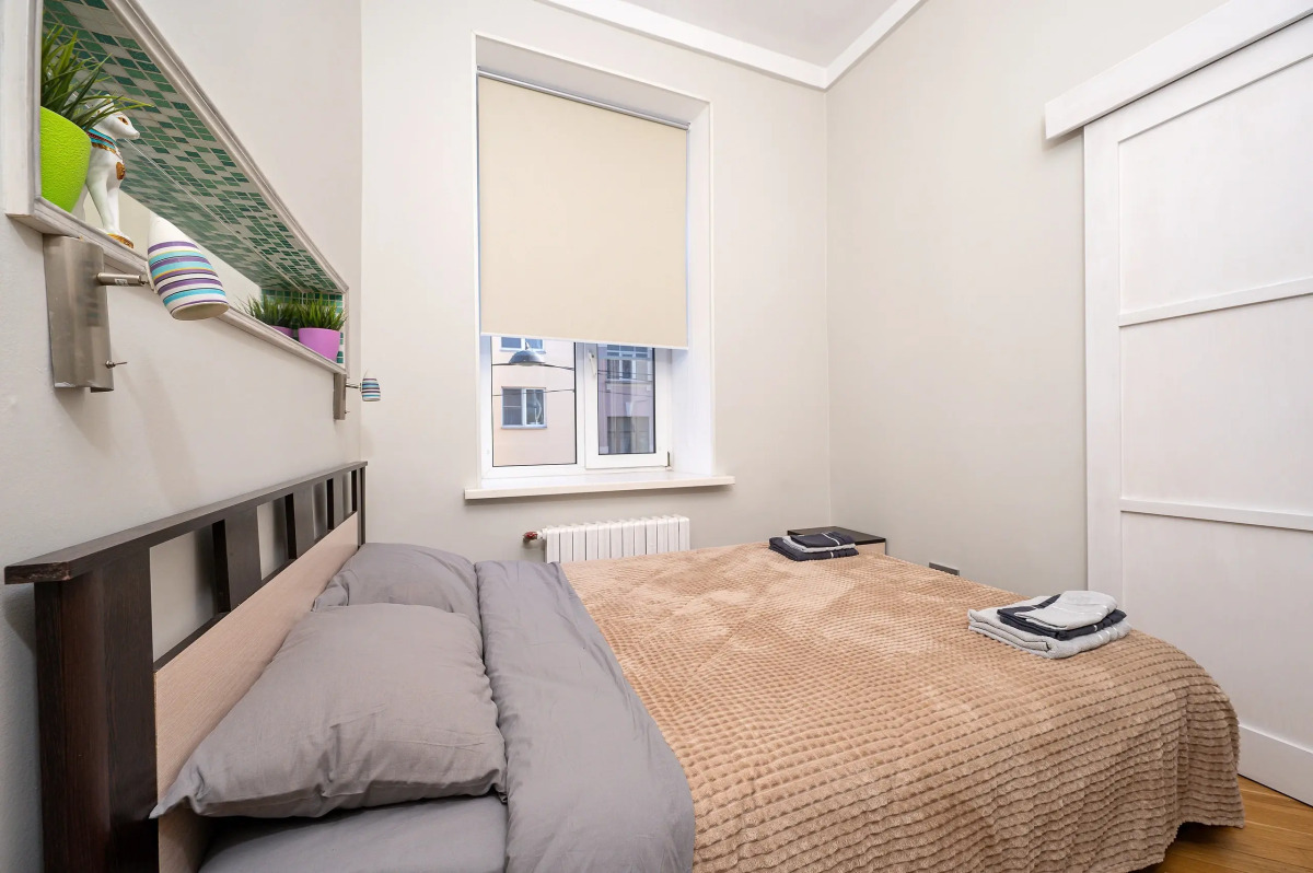 Апартаменты на Моисеенко 4