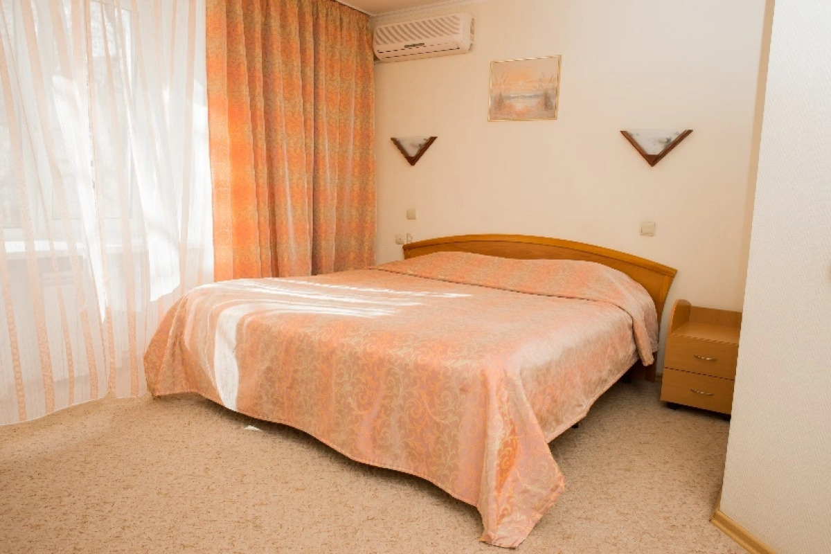 Отель Визит