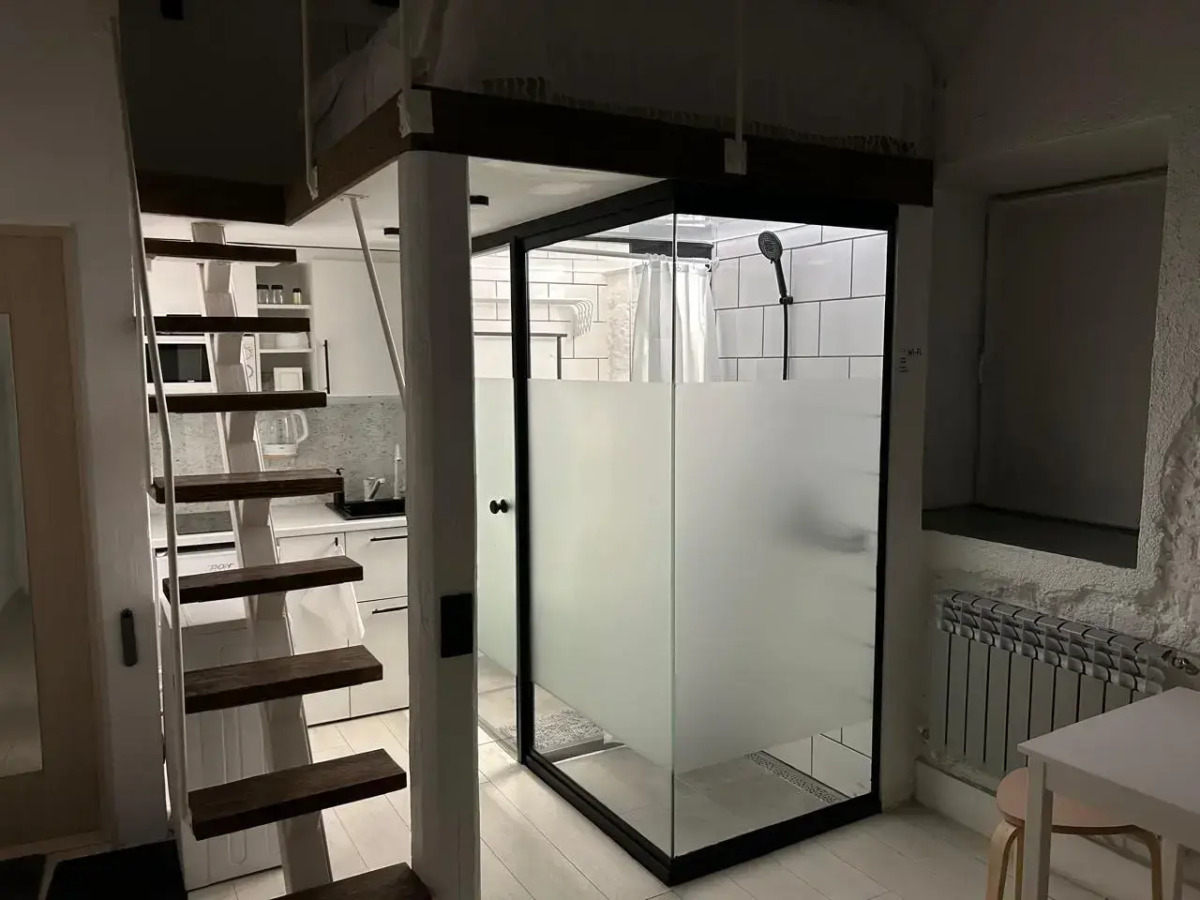 Апартаменты Лофт 3 Двухуровневые на Грузинской Улице 41А