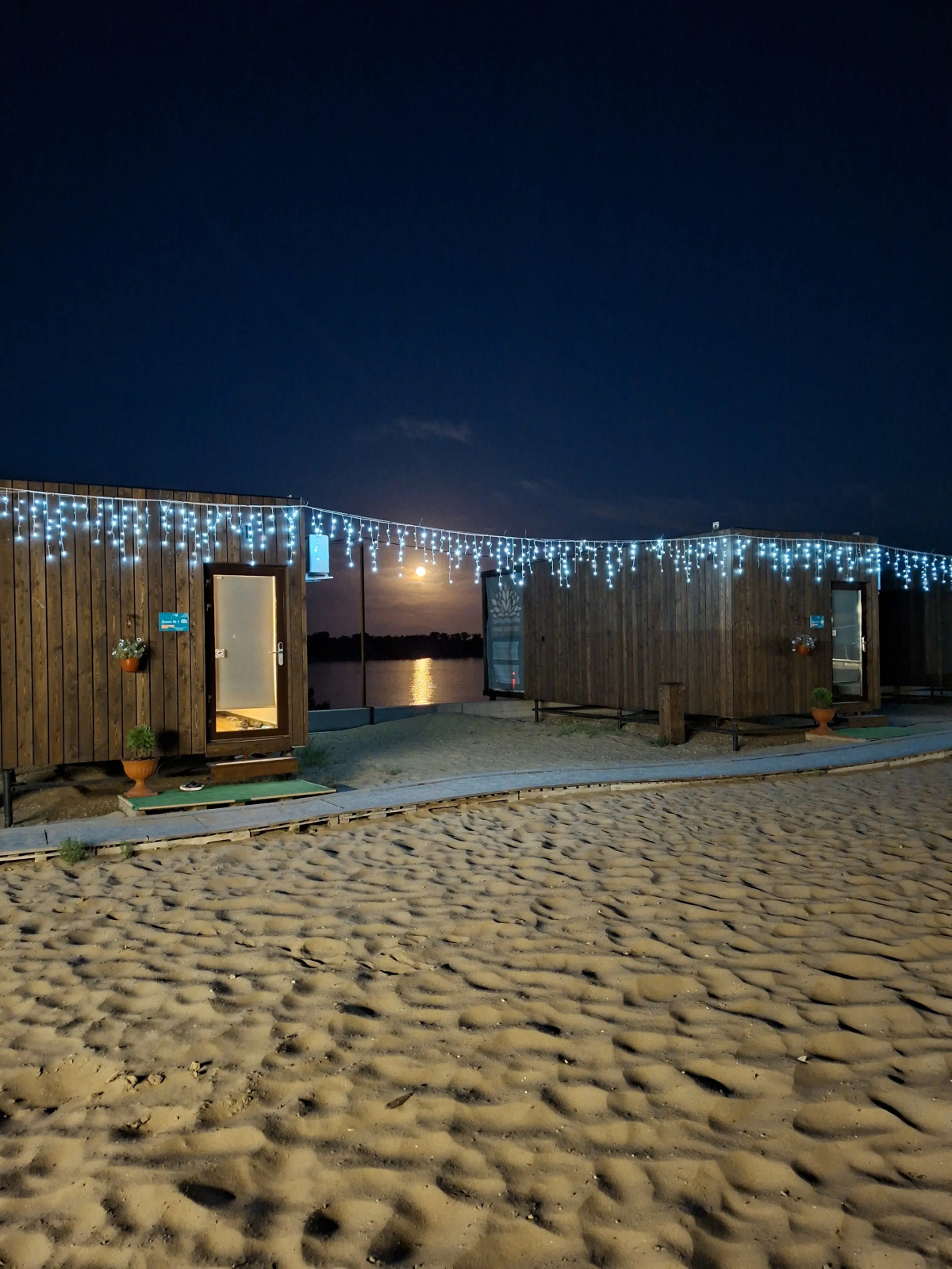 Глэмпинг Солнце, воздух и вода