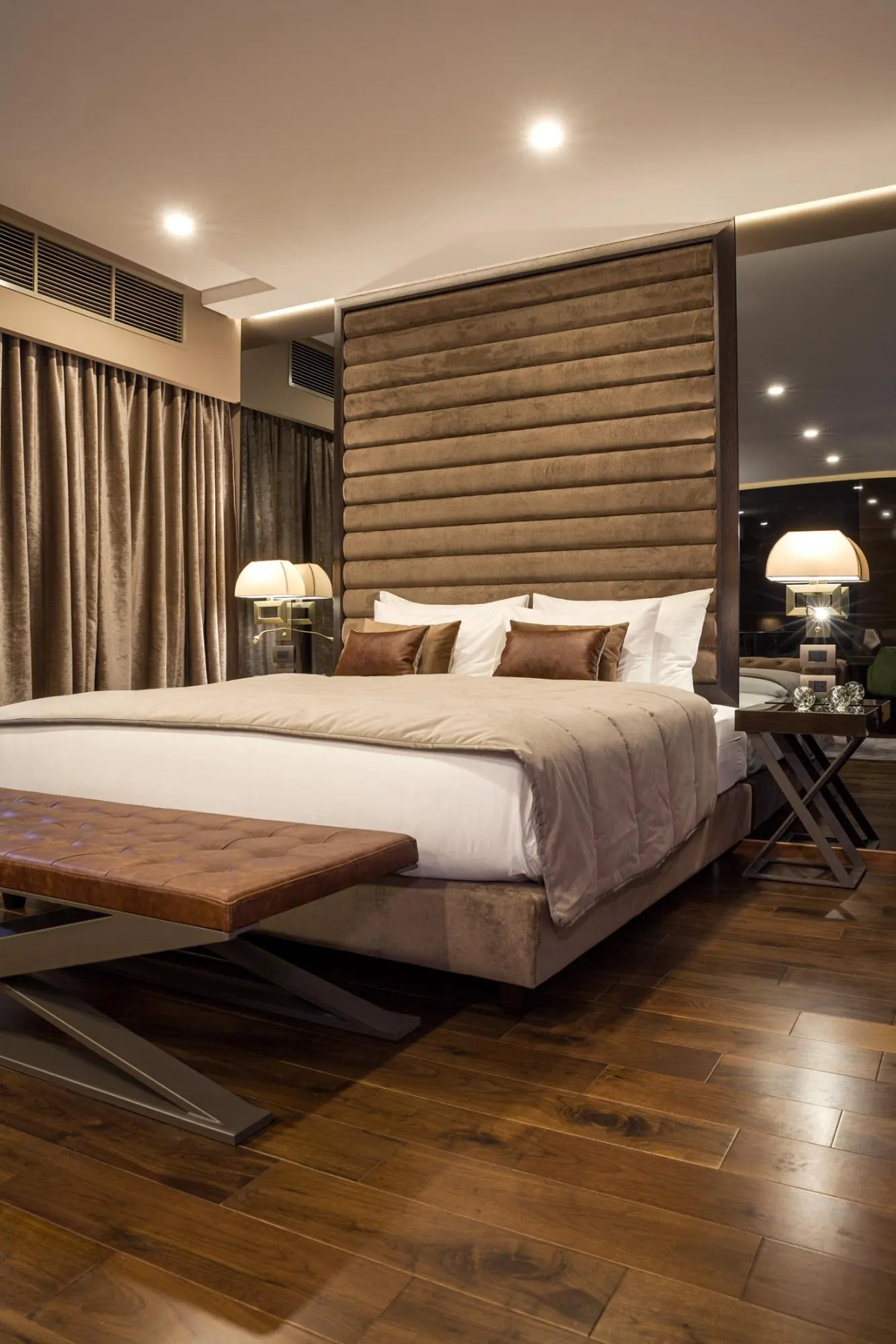 SAINT TEN Hotel, Small Luxury Hotels