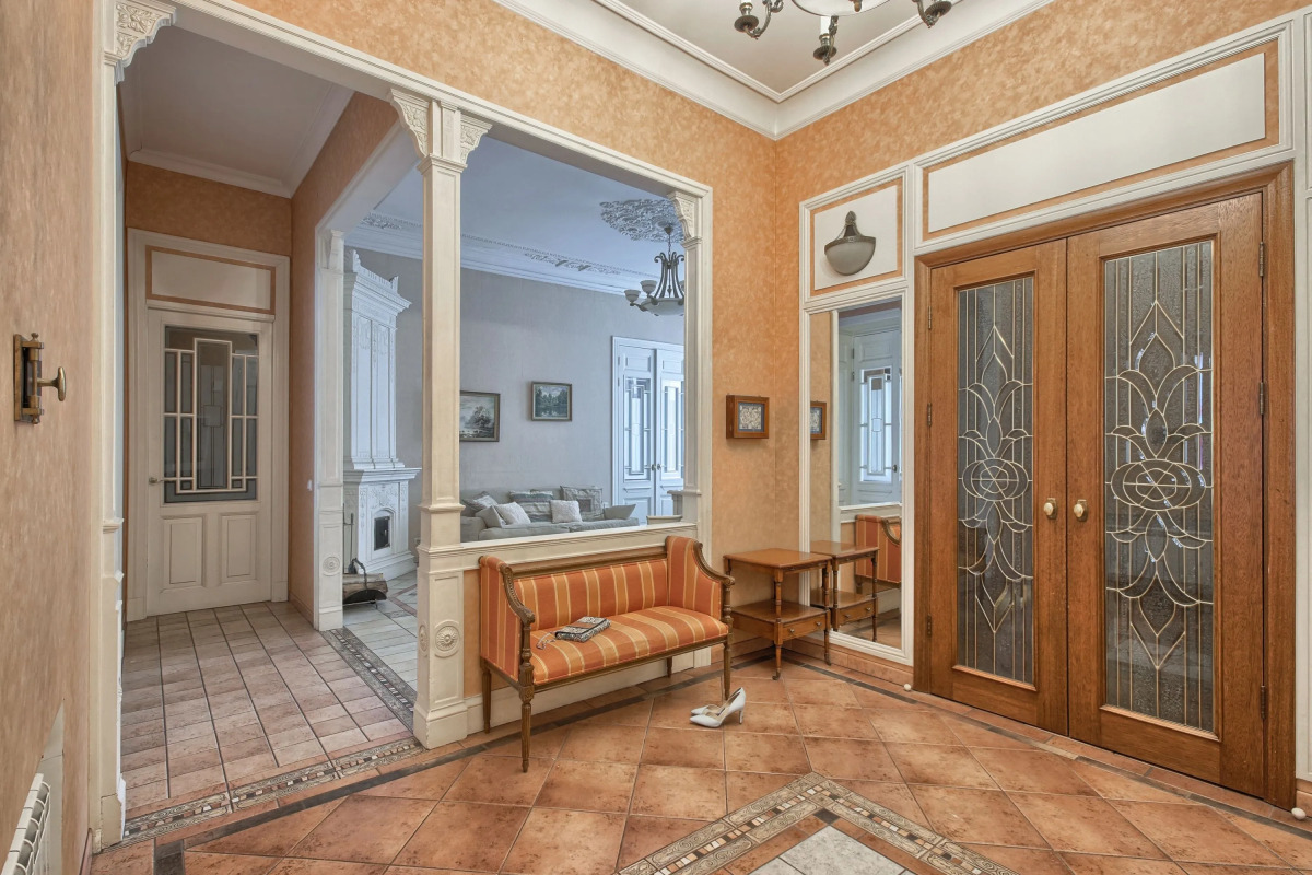 Апартаменты 1 MyhomeYourhome на Зверинской 42