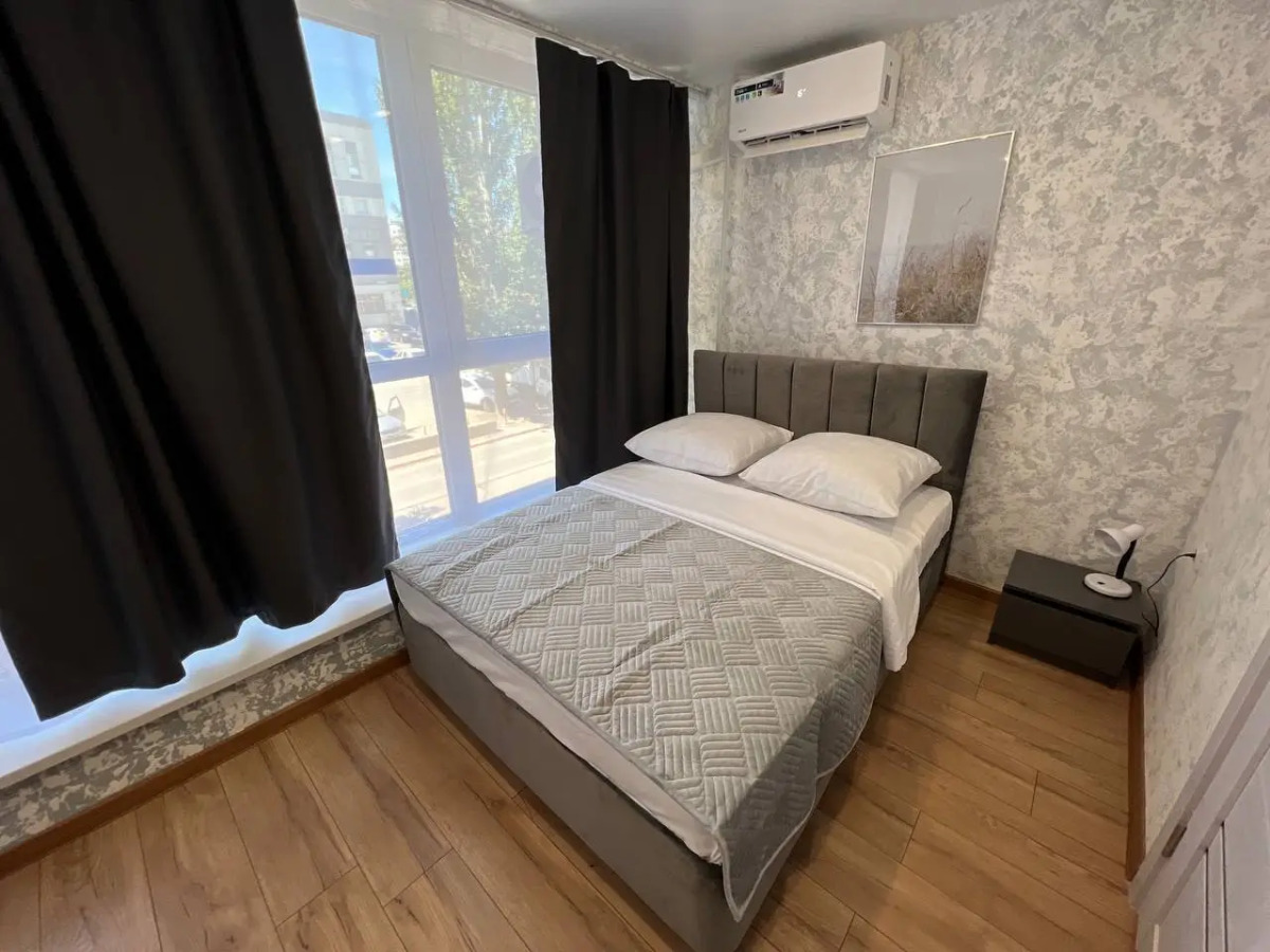 Апартаменты с Ремонтом для Пocуточной Арeнды