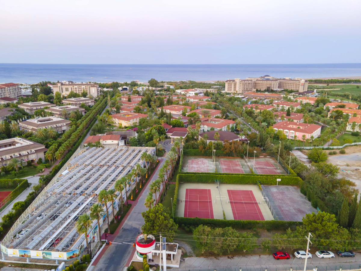 Отель Asteria Family Resort Side