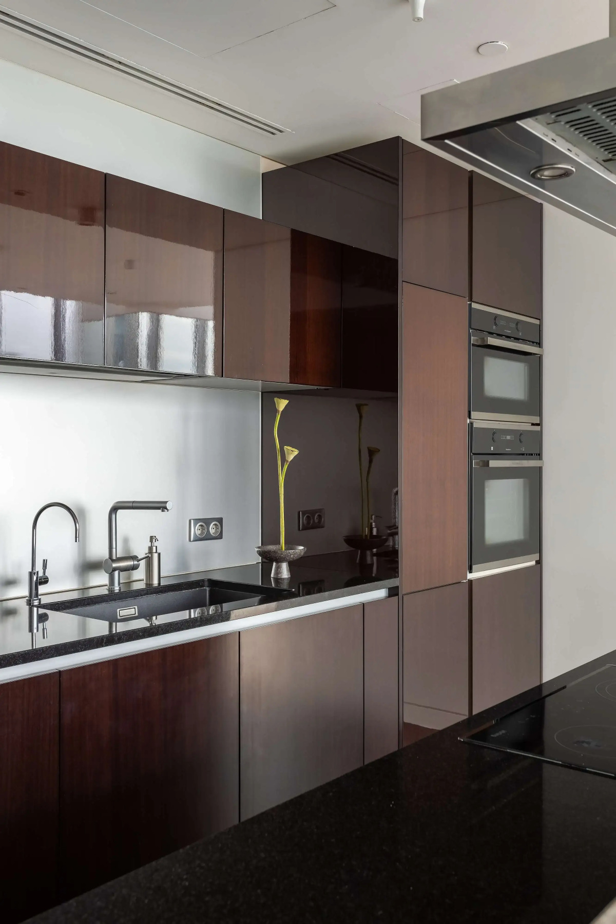 Апартаменты Panoramic Apartment by Roomley