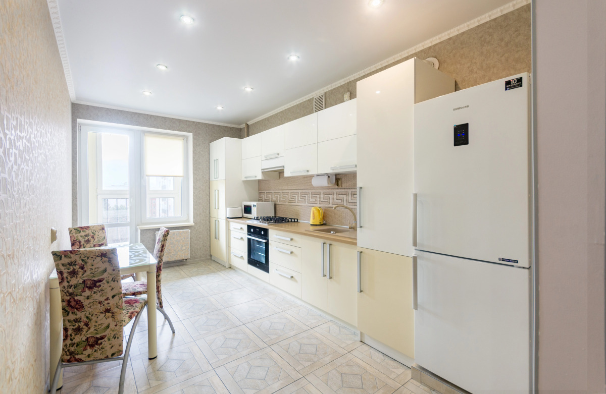 Апартаменты West39 Шахматная 4Б