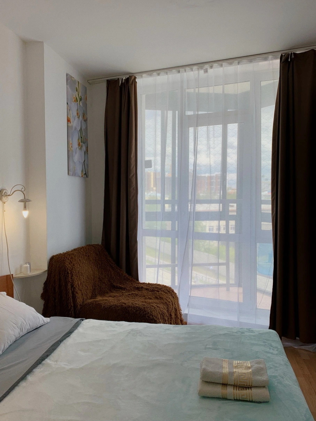 Апартаменты 61 на Феофанова