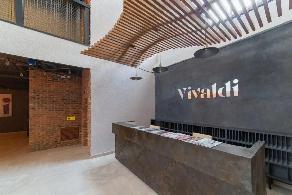 Апартаменты Мини студия с Панорамным Окном и парковкой