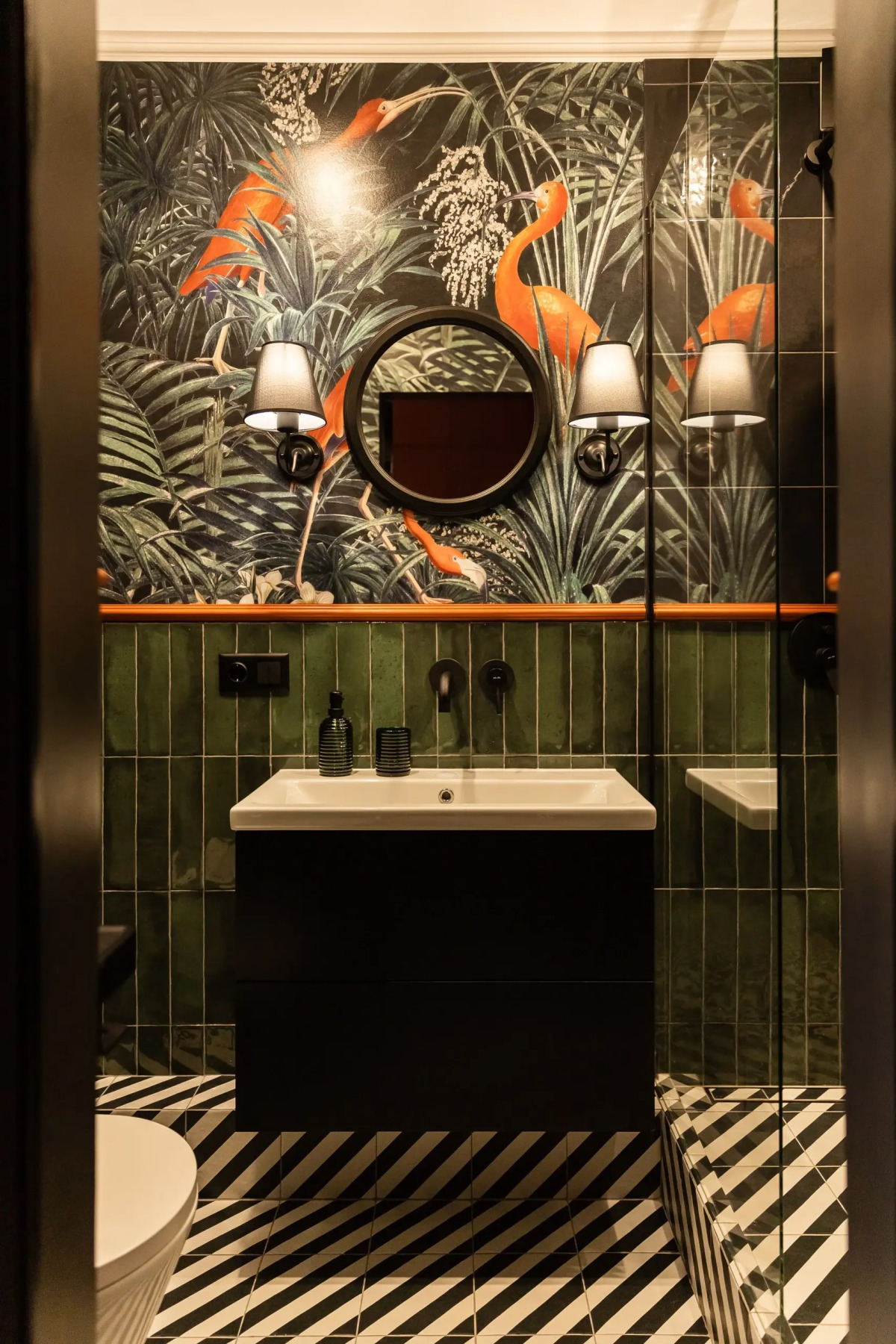 Апартаменты Новые Дизайнерские с Видом на Верхнее Озеро