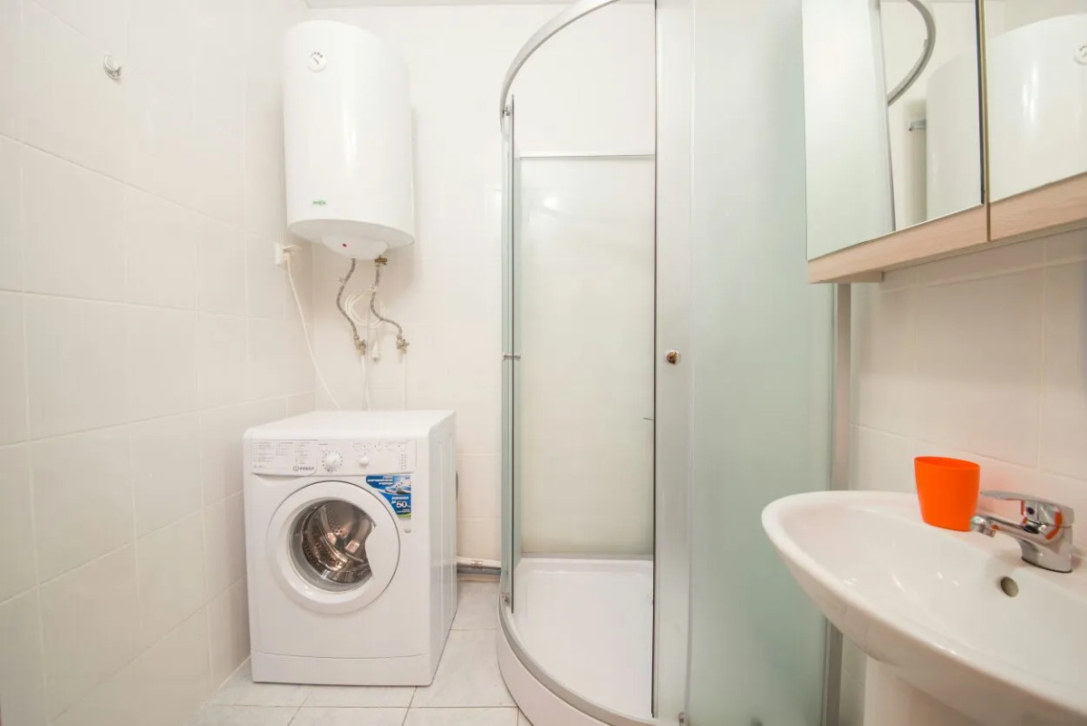 Апартаменты на площади Восстания