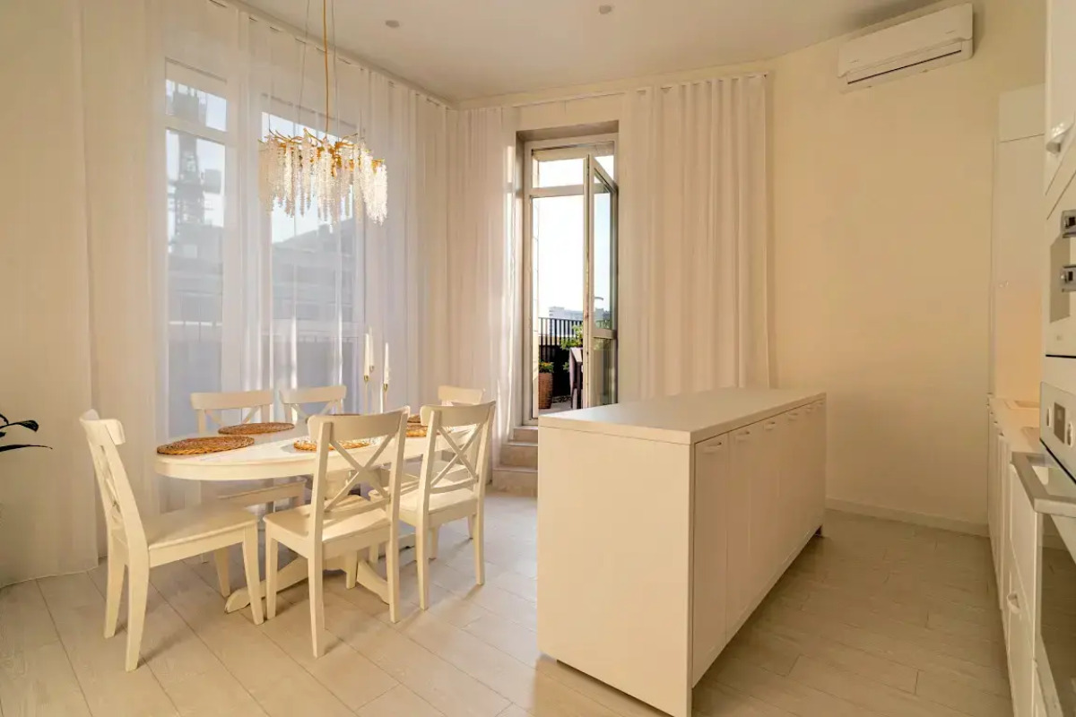 Квартира Хризантема