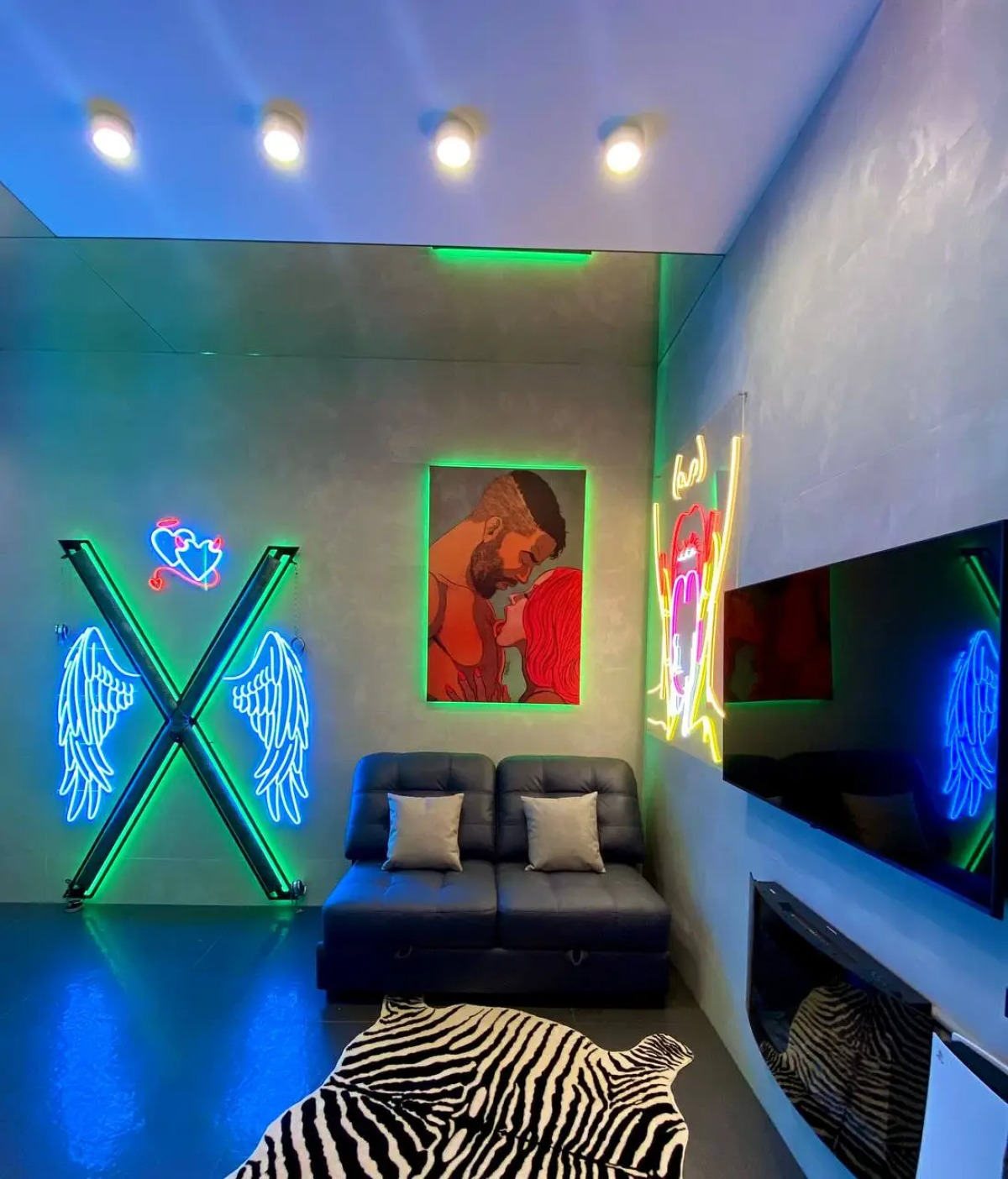 Апартаменты +18 Агат Apart Energy с Панорамным Видом и Джакузи