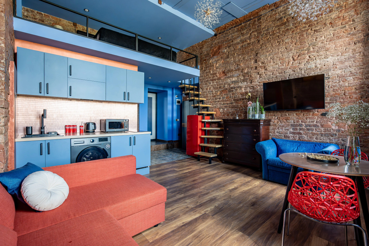 Апартаменты Лофт с Видом на Неву 3