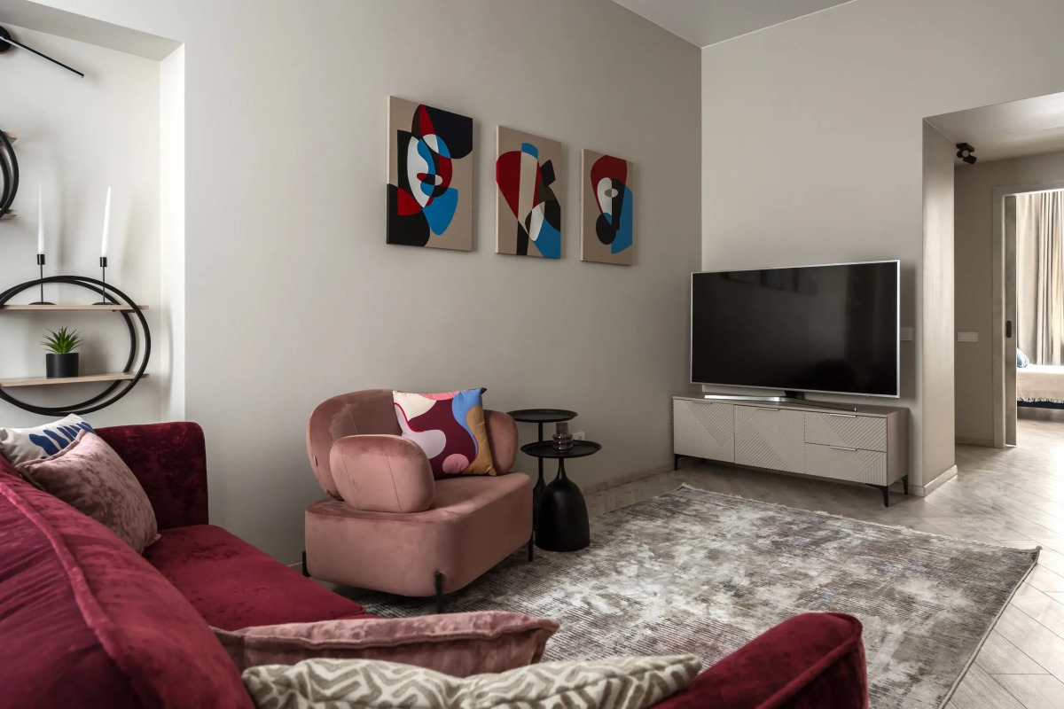 Квартира Трехкомнатная на Канале Грибоедова