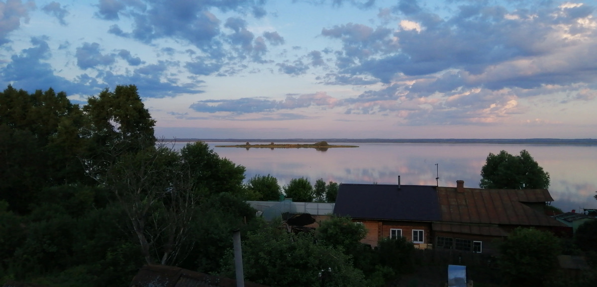 Гостевой дом на берегу озера Неро