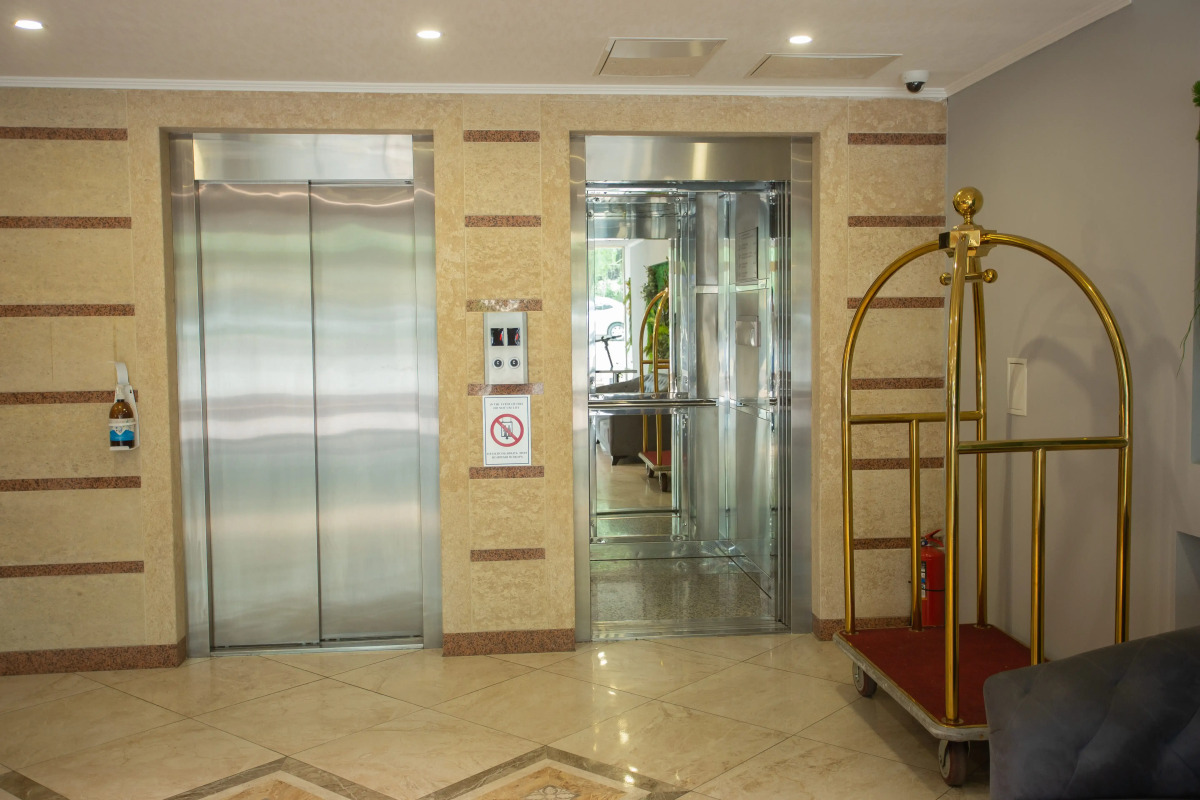 Отель B Hotel Bishkek