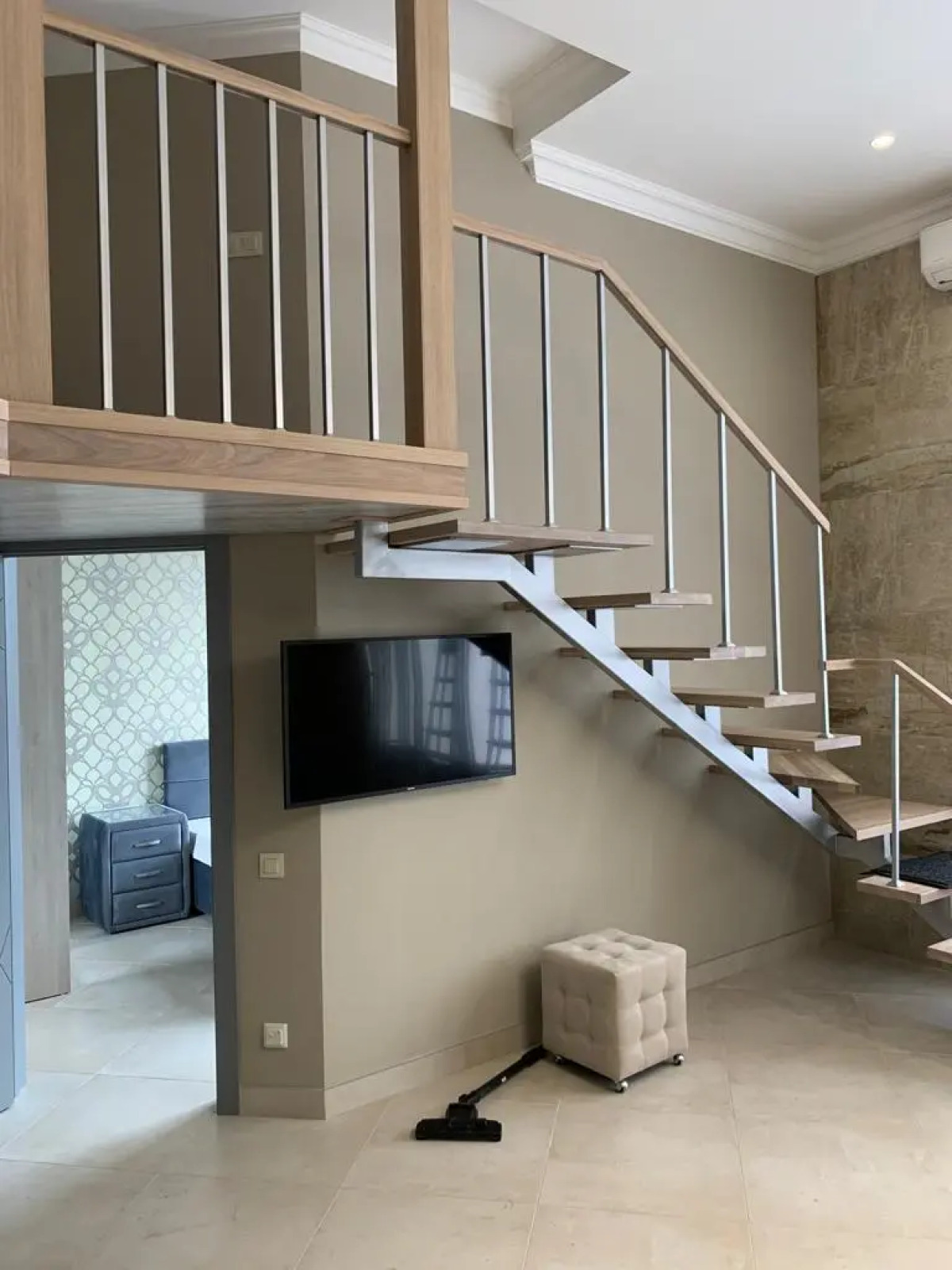 Апартаменты Двухуровневые с Дизайнерским Ремонтом