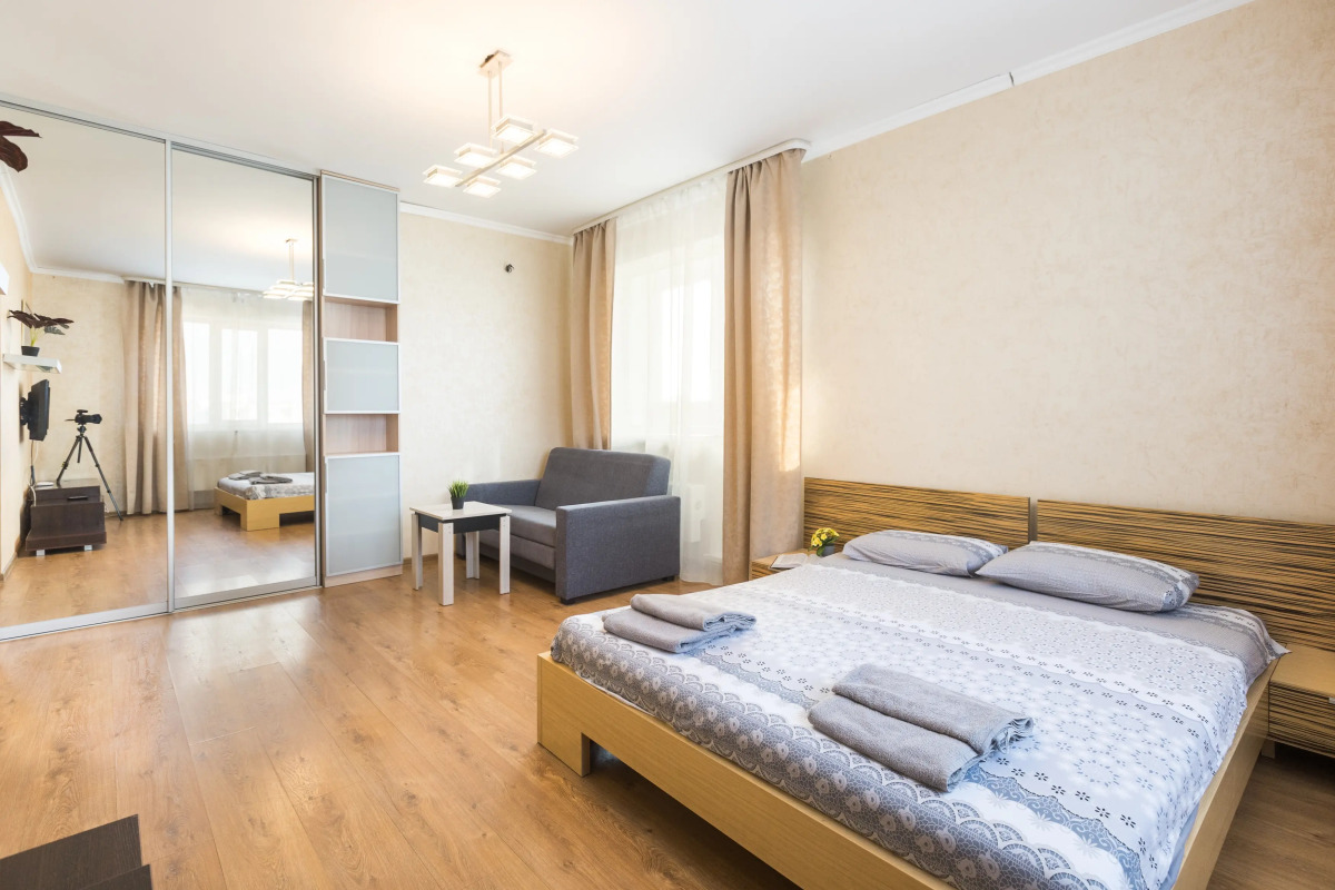 Апартаменты Бориса Богаткова 208/2