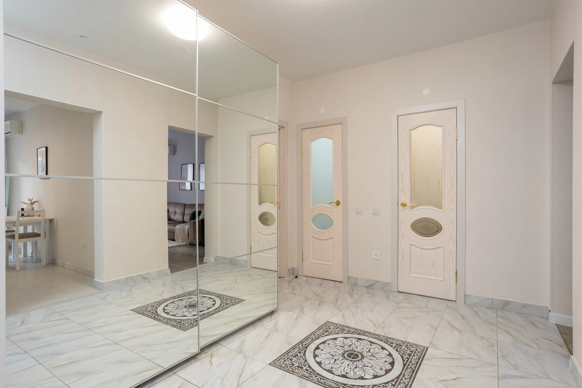 Апартаменты LikeHome  Карамель с видом на стадион Краснодар и парк Галицкого