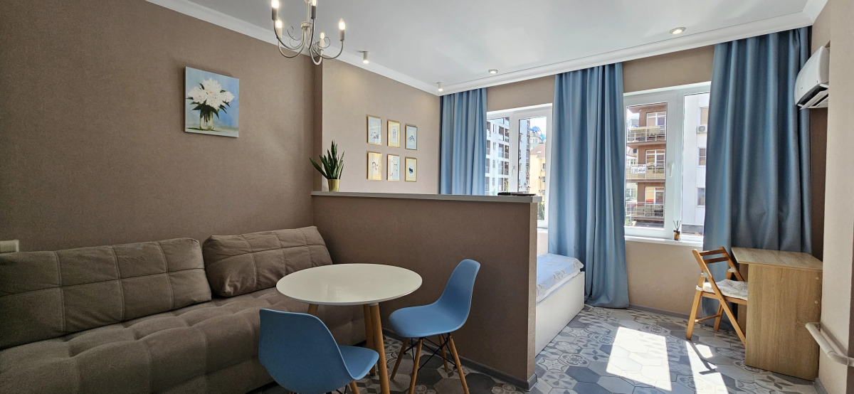 Апартаменты Светлая Студия у Моря на Волжской от HomeHotelSochi