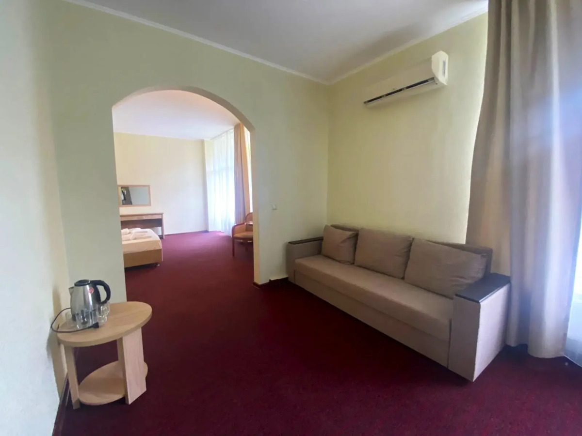 Отель Морской Клуб