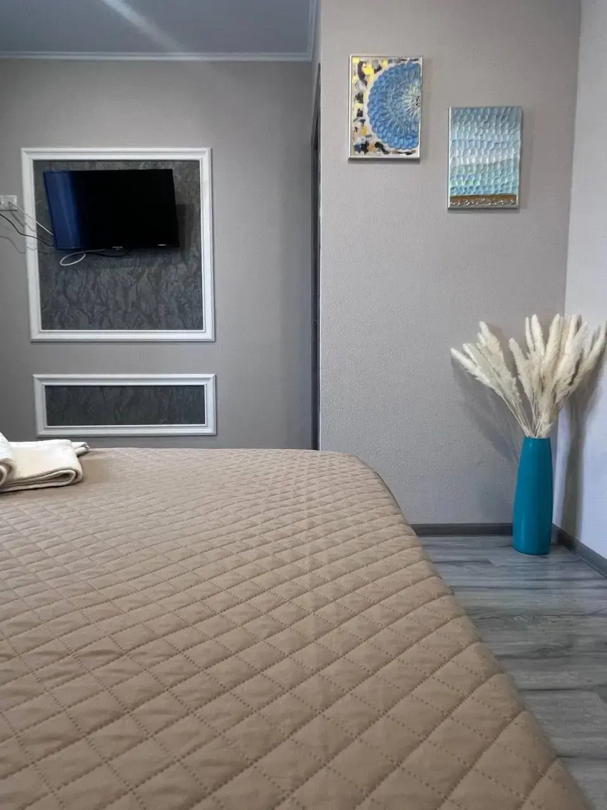 Апартаменты еЖИВИка Автомобилистов 13