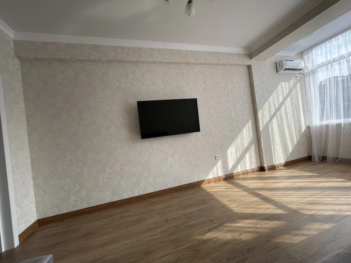 Квартира у набережной