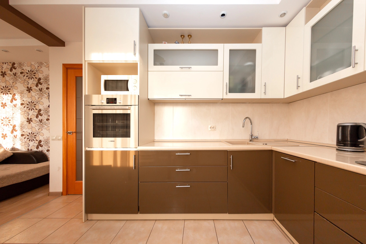 Апартаменты на Романа Брянского 8/1