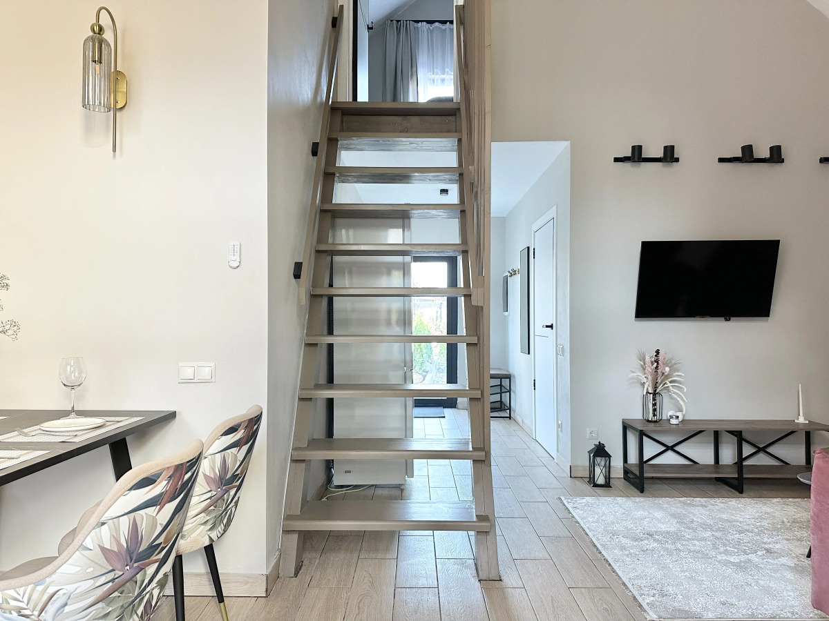 Частный Дом Барнхаус №2 на 10 гостей, с дровяной баней и горячим чаном