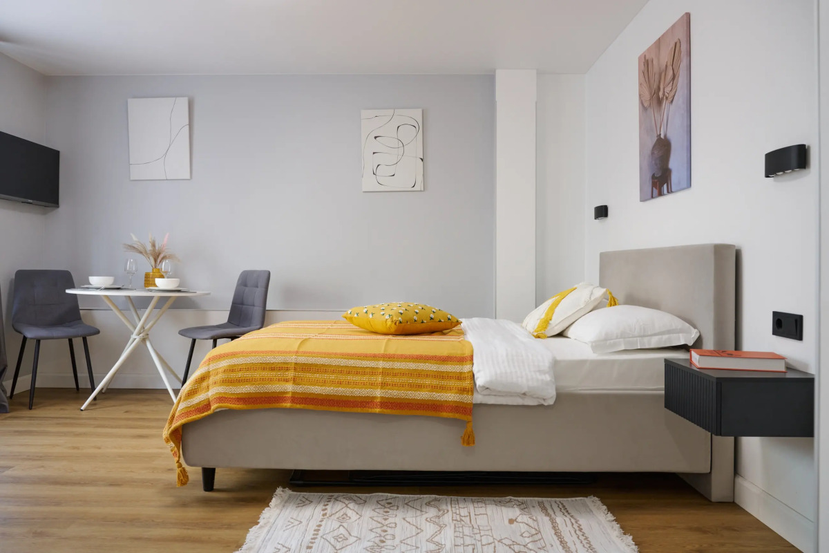 Apartments Бахрушина 1