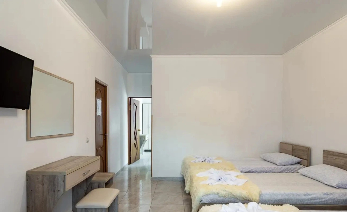 Отель Николетта