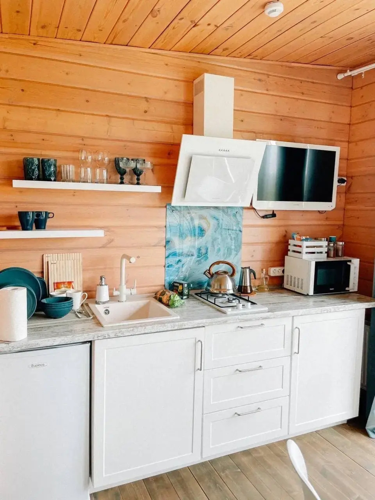 Бунгало Ферма Славная Дом 2