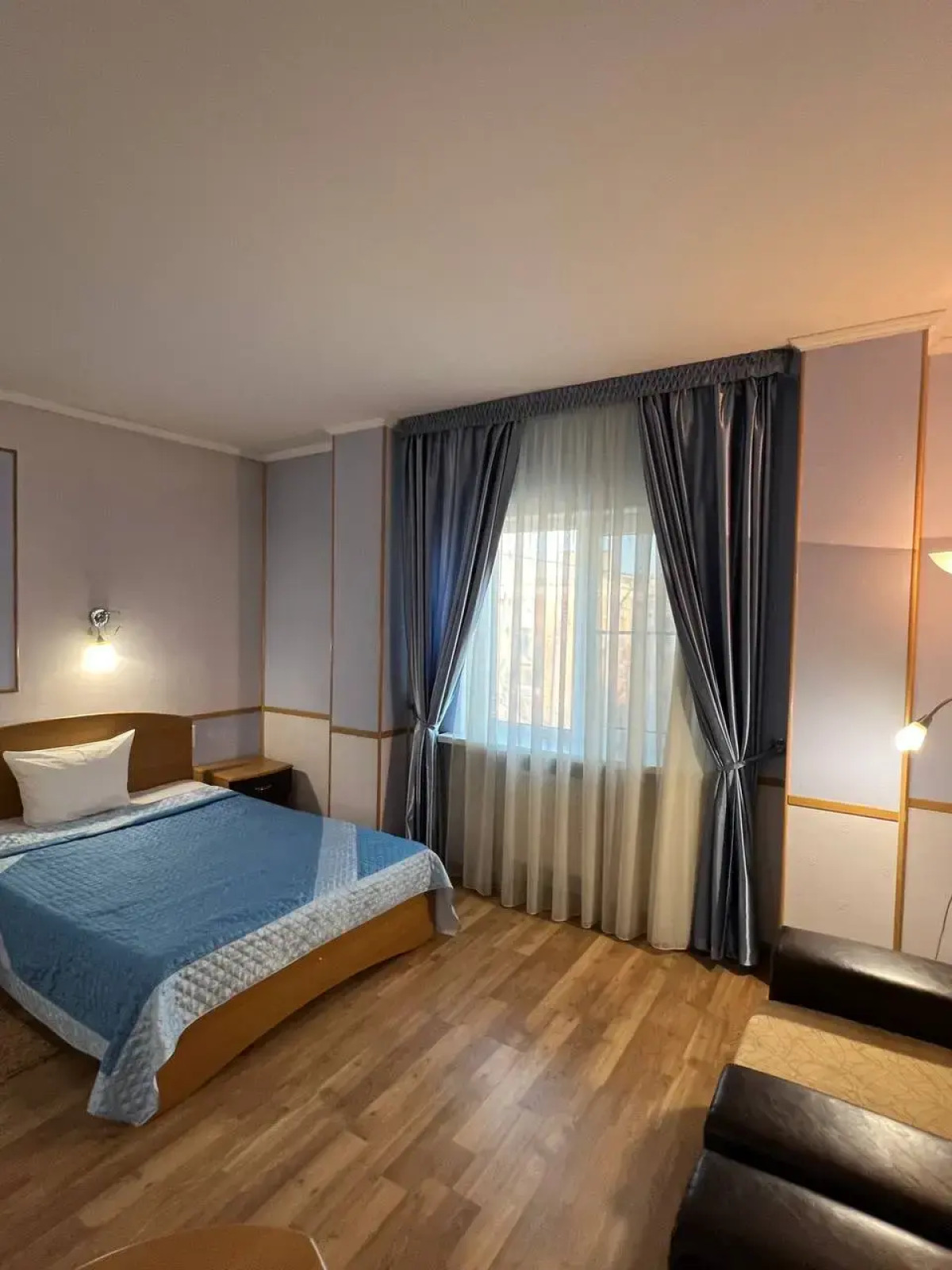 Отель Янтарь