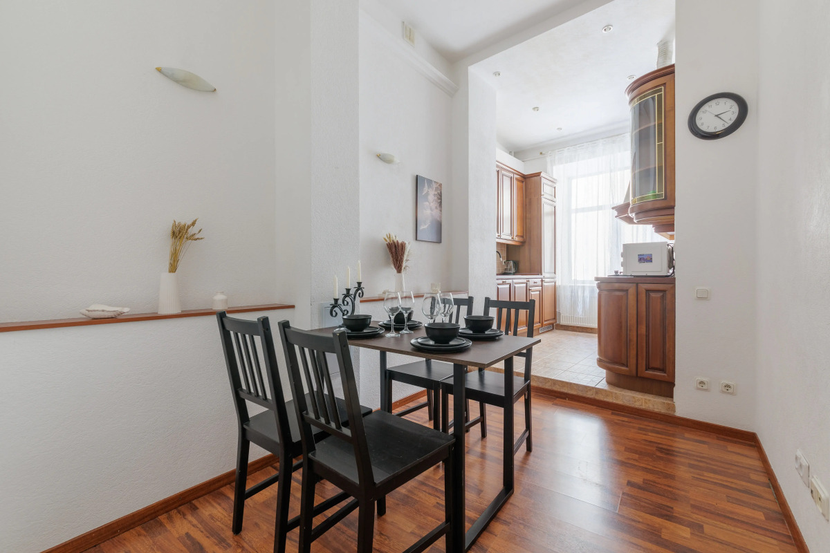 Квартира Уютная квартира на Мойке 32 DereMRents ДереМРентс