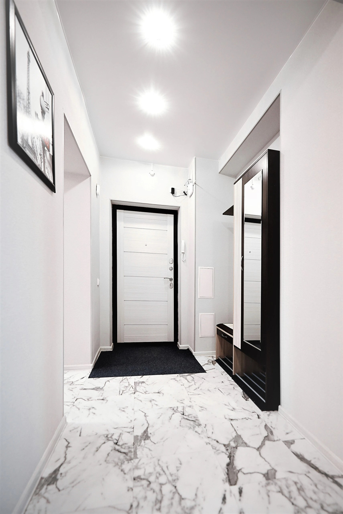 2-к. полноценная квартира, класса люкс, с панорамой на храмовый комплекс