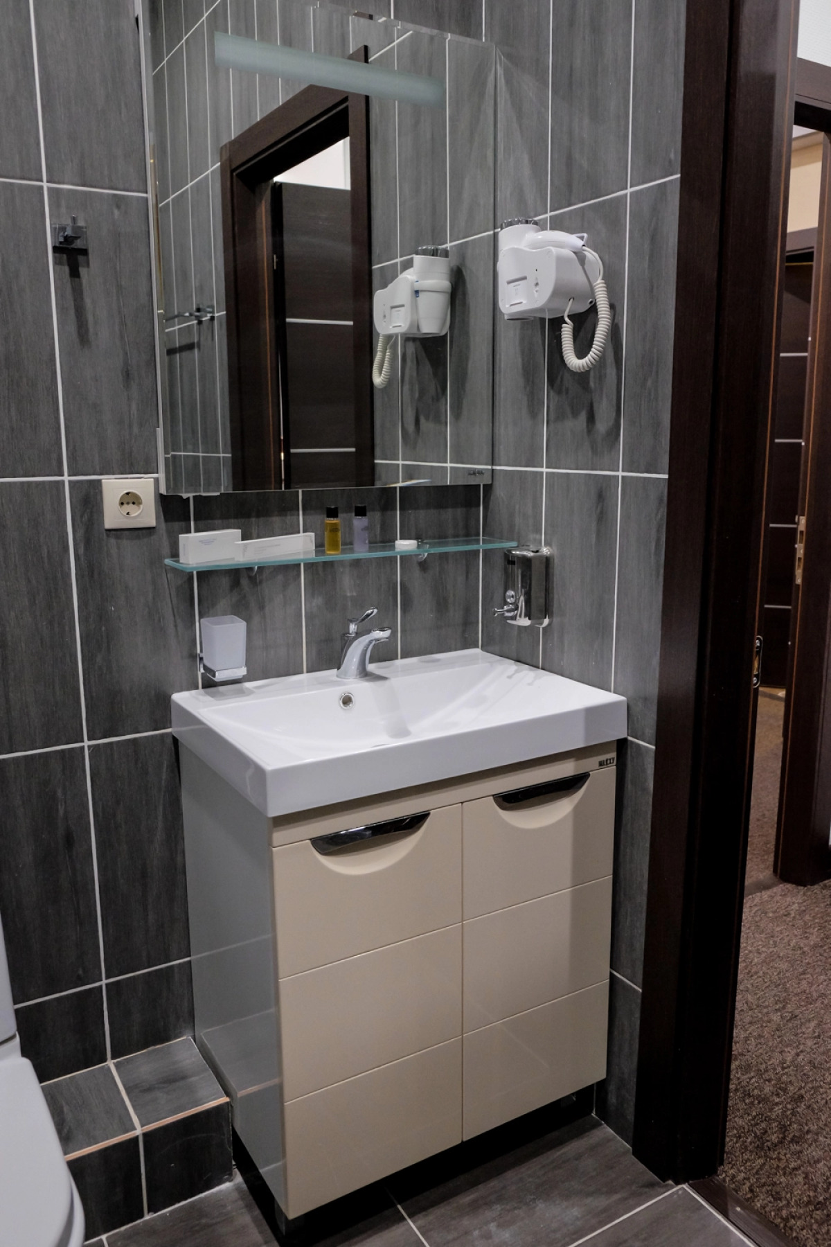 Отель ZhanaOtel