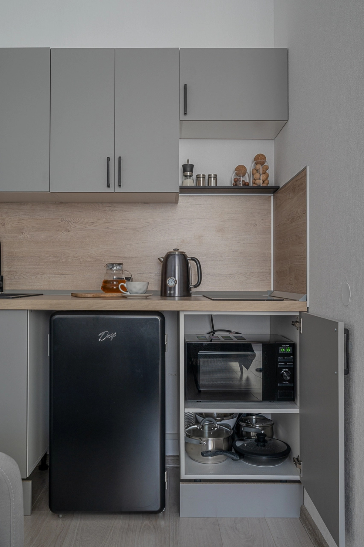 Квартира-студия на 22 этаже