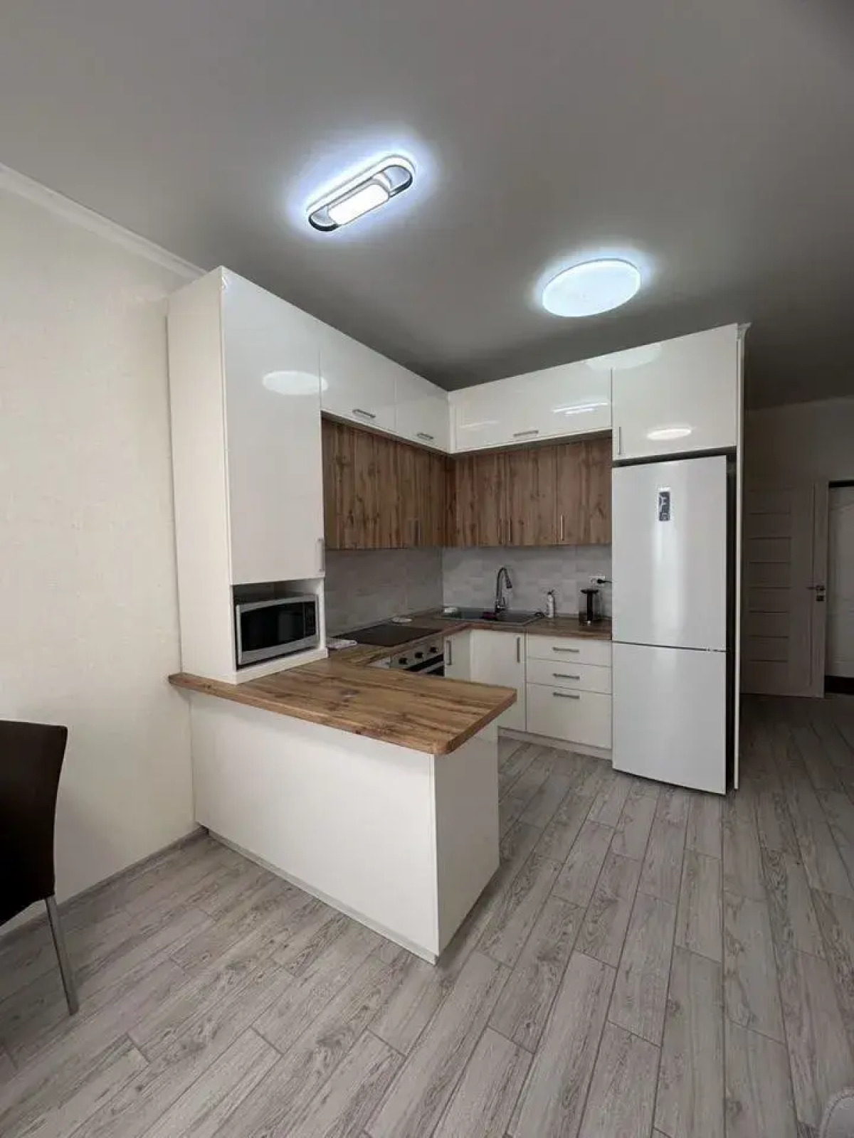 Квартира с видом на озеро