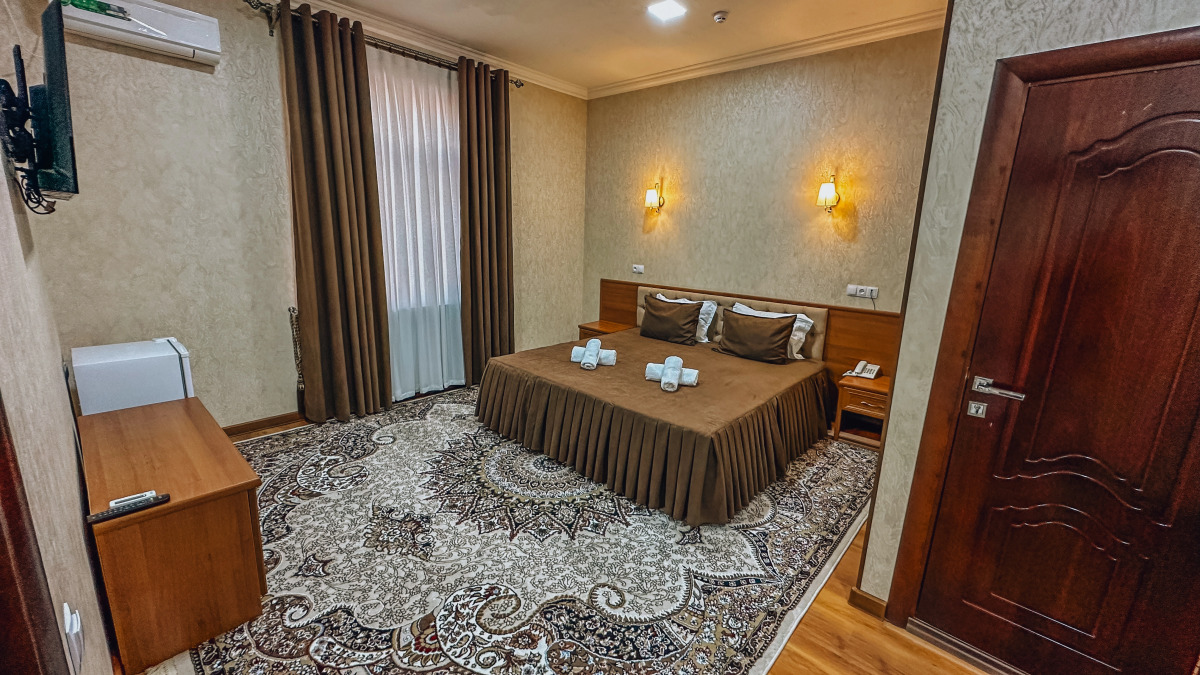 Отель Pakhlavon Hotel