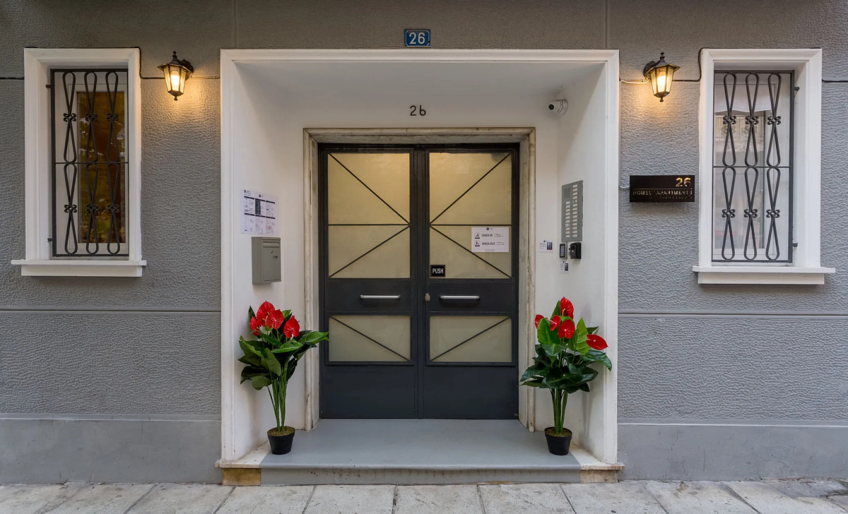 Апарт-отель Homely by Athens stay